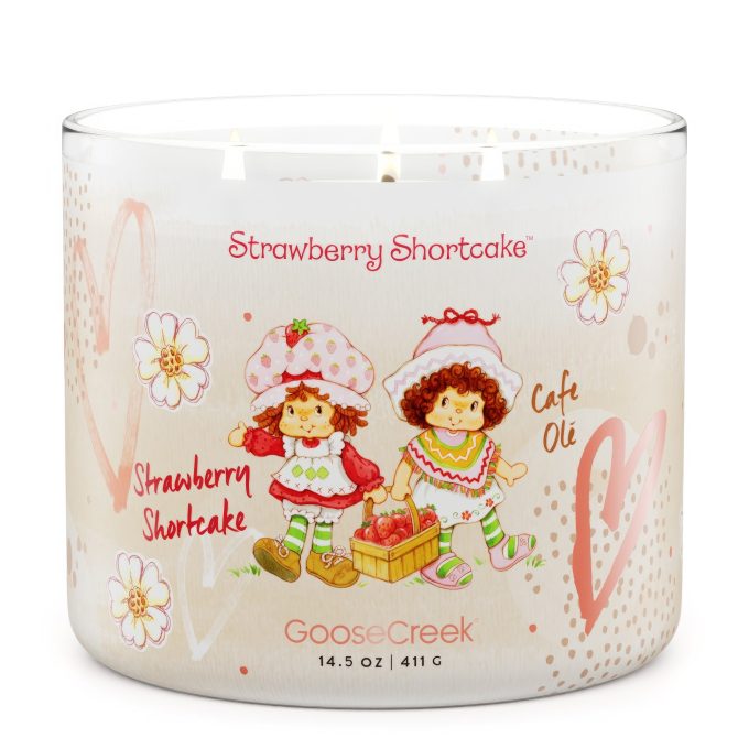 Cafe Ol?? Strawberry Shortcake 3-Wick Candle